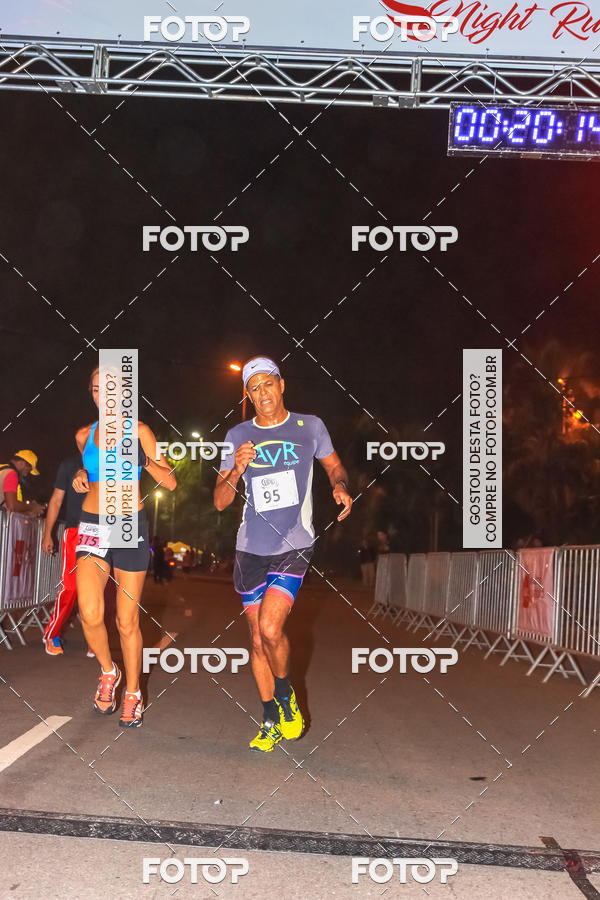 Compra tus fotos del eventoCupid's Night Run En Fotop