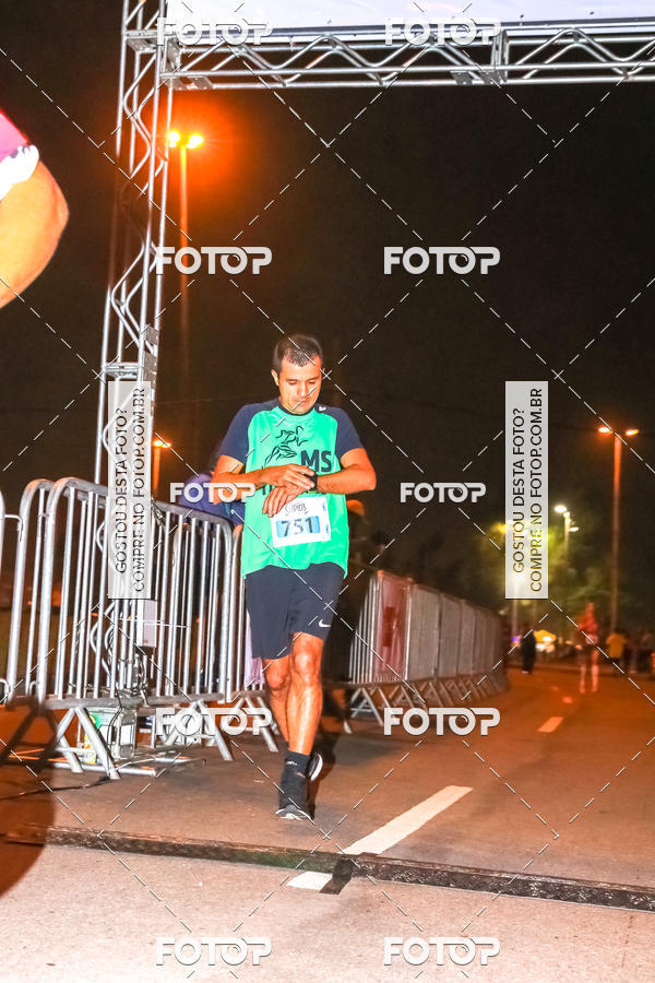 Buy your photos of the eventCupid's Night Run on Fotop