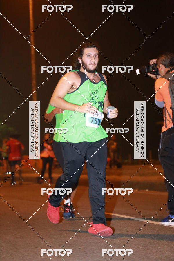 Buy your photos of the eventCupid's Night Run on Fotop