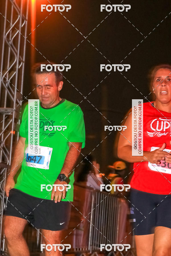 Achetez vos photos de l'vnementCupid's Night Run sur Fotop