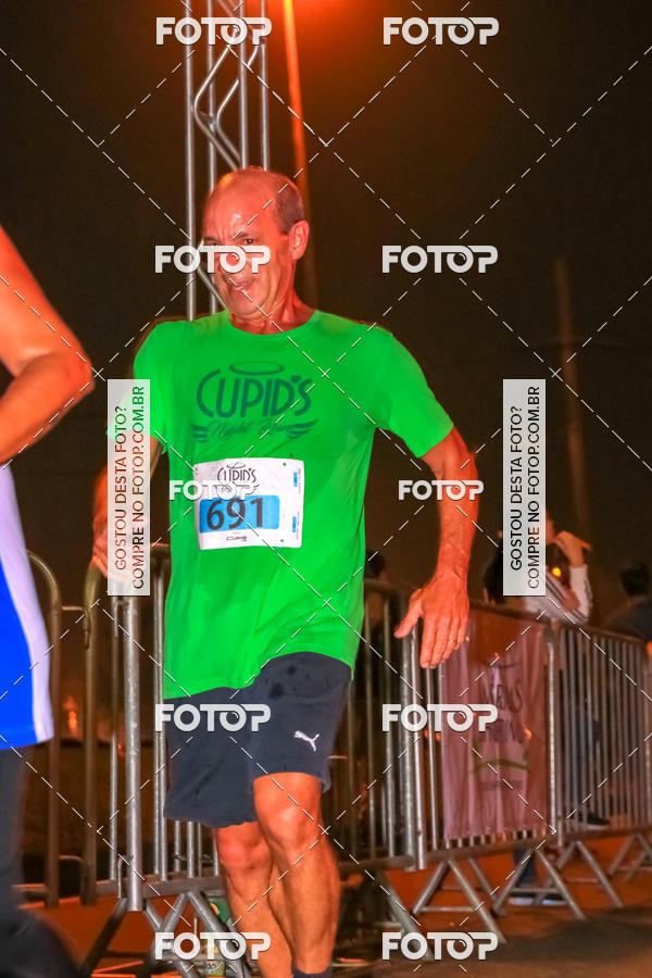 Achetez vos photos de l'vnementCupid's Night Run sur Fotop