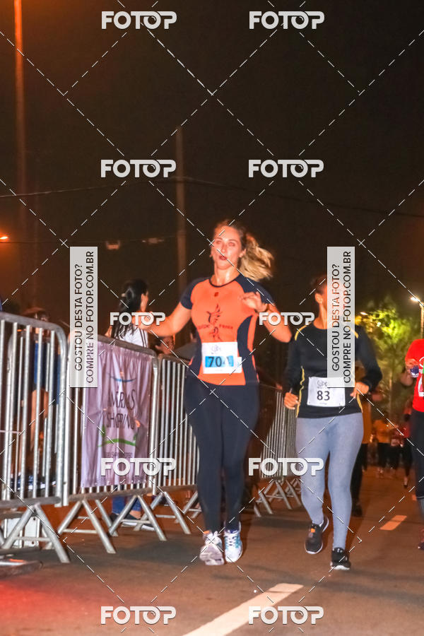 Achetez vos photos de l'vnementCupid's Night Run sur Fotop