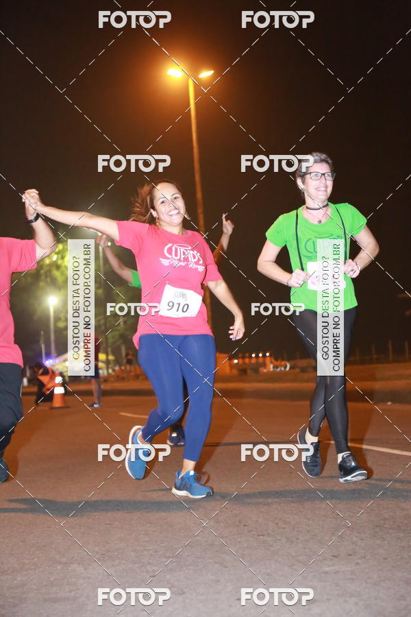 Buy your photos of the eventCupid's Night Run on Fotop