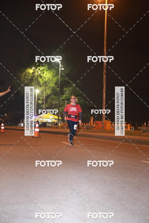 Achetez vos photos de l'vnementCupid's Night Run sur Fotop