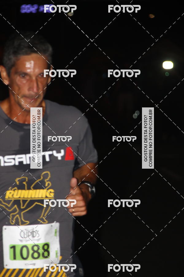 Achetez vos photos de l'vnementCupid's Night Run sur Fotop