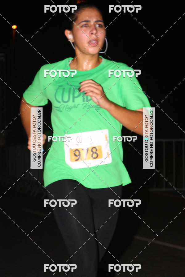Achetez vos photos de l'vnementCupid's Night Run sur Fotop