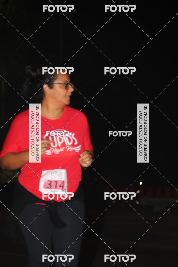 Compre as suas fotos do eventoCupid's Night Run no Fotop