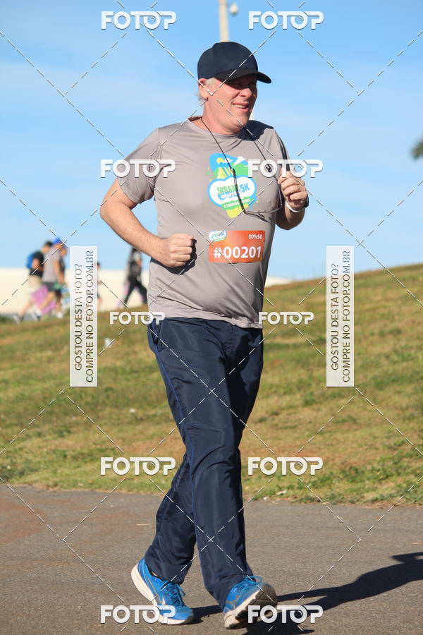 Buy your photos of the eventCorrida Insana 5K - Etapa Brasilia on Fotop