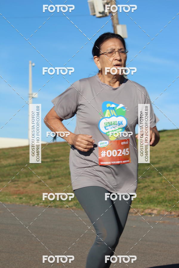 Buy your photos of the eventCorrida Insana 5K - Etapa Brasilia on Fotop