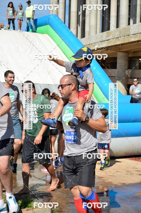 Buy your photos of the eventCorrida Insana 5K - Etapa Brasilia on Fotop