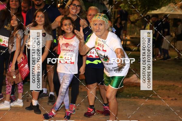 Buy your photos of the eventMarines Night Run on Fotop