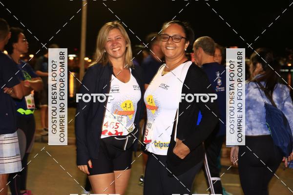 Buy your photos of the eventMarines Night Run on Fotop