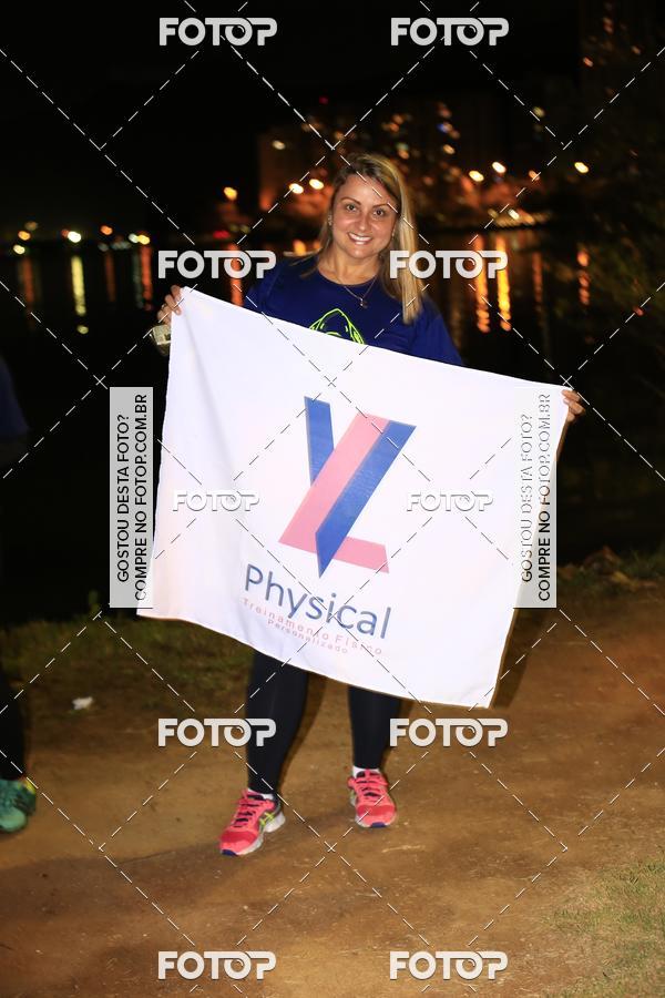 Buy your photos of the eventMarines Night Run on Fotop