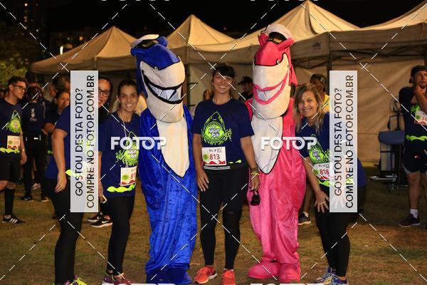 Buy your photos of the eventMarines Night Run on Fotop