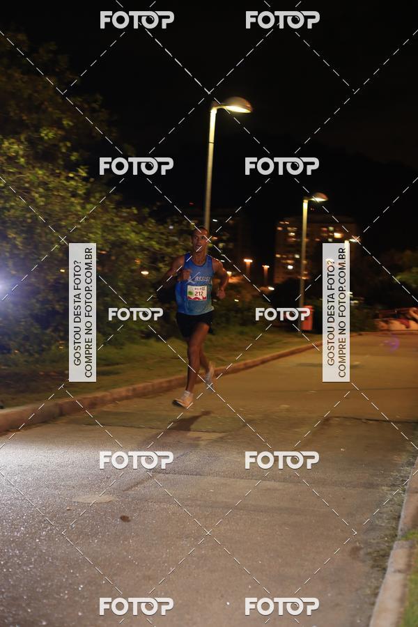 Buy your photos of the eventMarines Night Run on Fotop