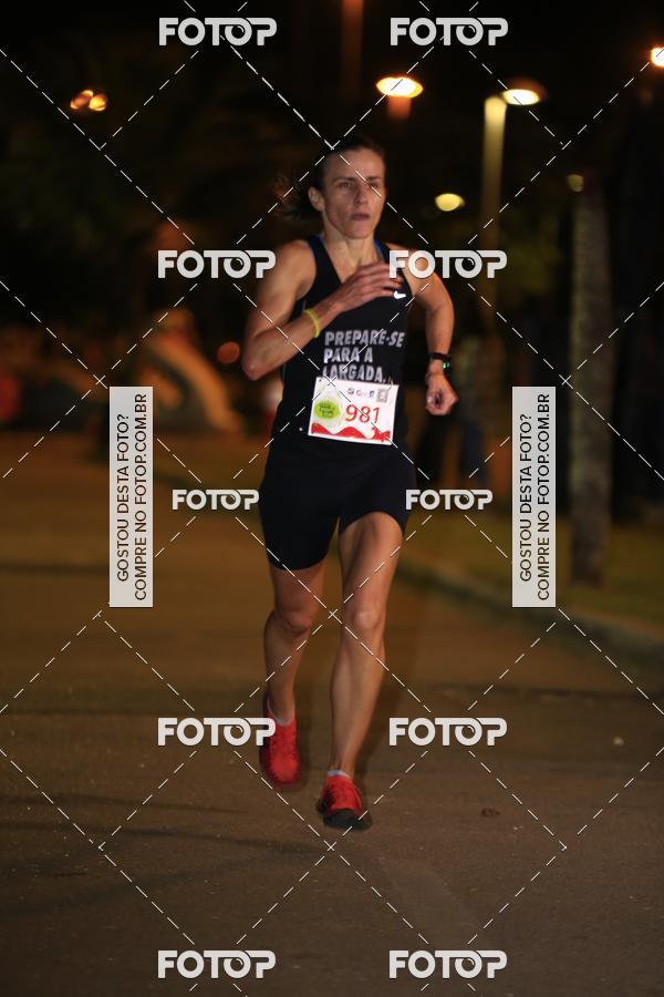 Buy your photos of the eventMarines Night Run on Fotop