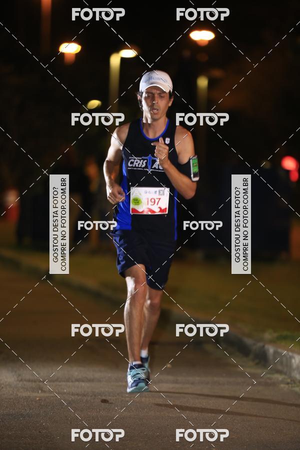 Buy your photos of the eventMarines Night Run on Fotop
