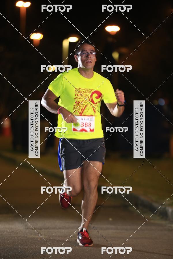 Buy your photos of the eventMarines Night Run on Fotop