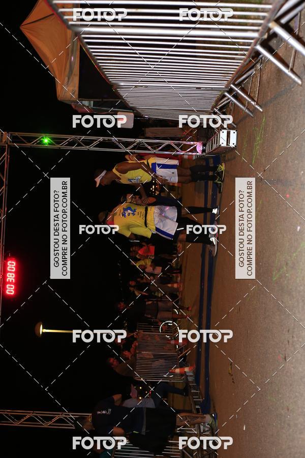Buy your photos of the eventMarines Night Run on Fotop