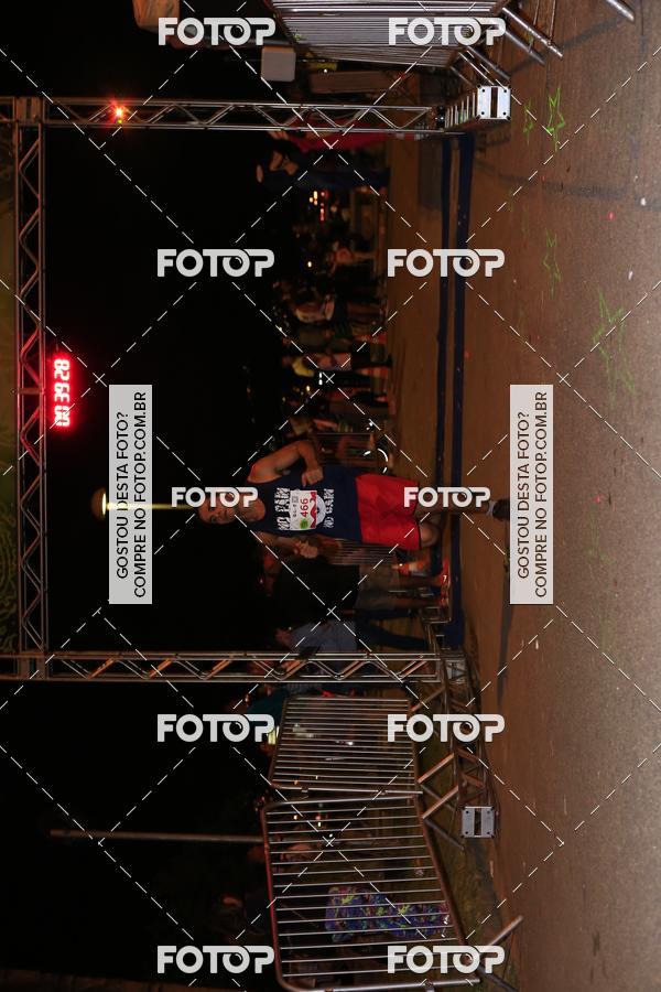 Buy your photos of the eventMarines Night Run on Fotop