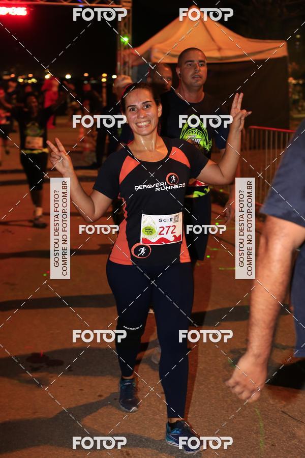 Buy your photos of the eventMarines Night Run on Fotop