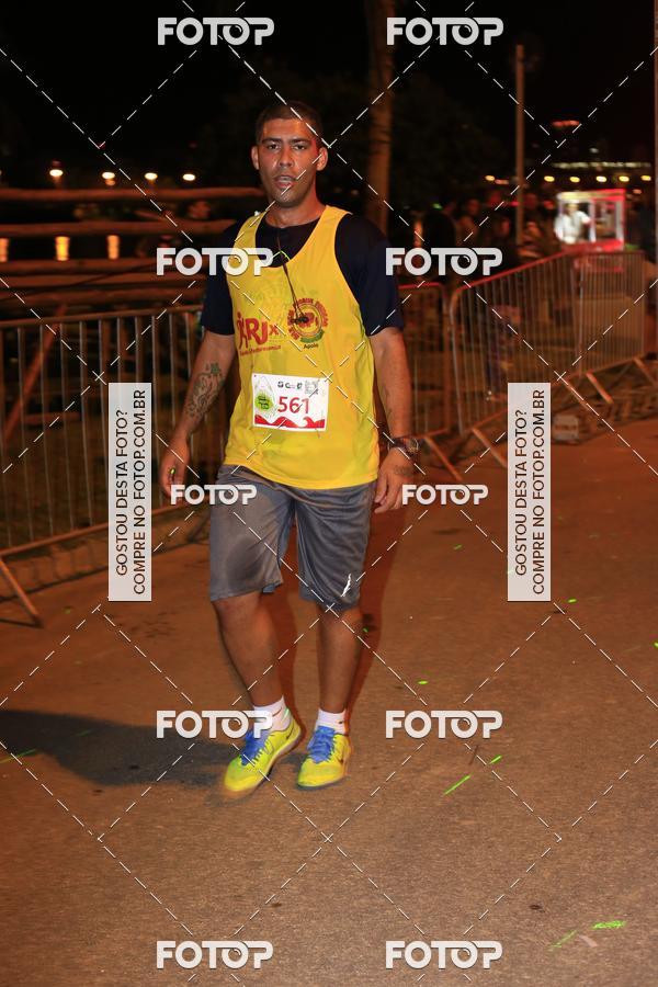 Buy your photos of the eventMarines Night Run on Fotop