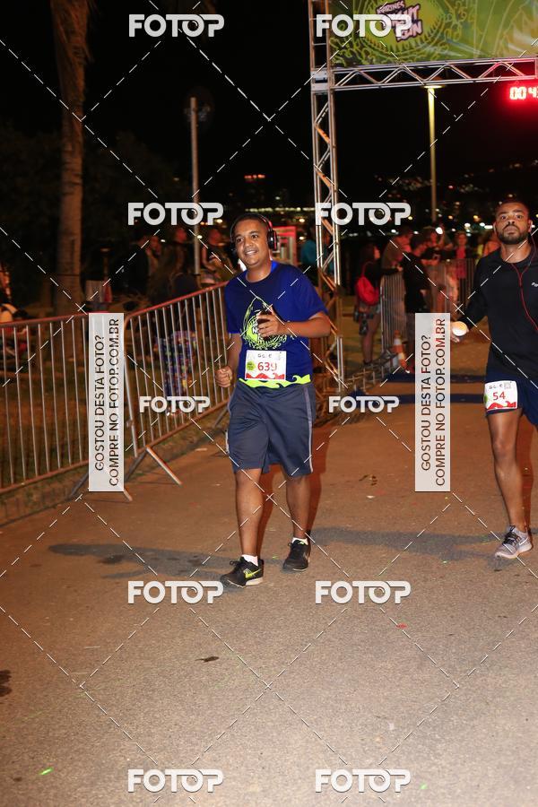 Buy your photos of the eventMarines Night Run on Fotop
