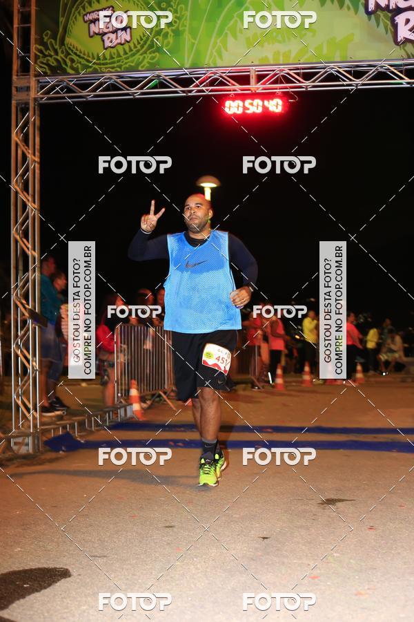 Buy your photos of the eventMarines Night Run on Fotop