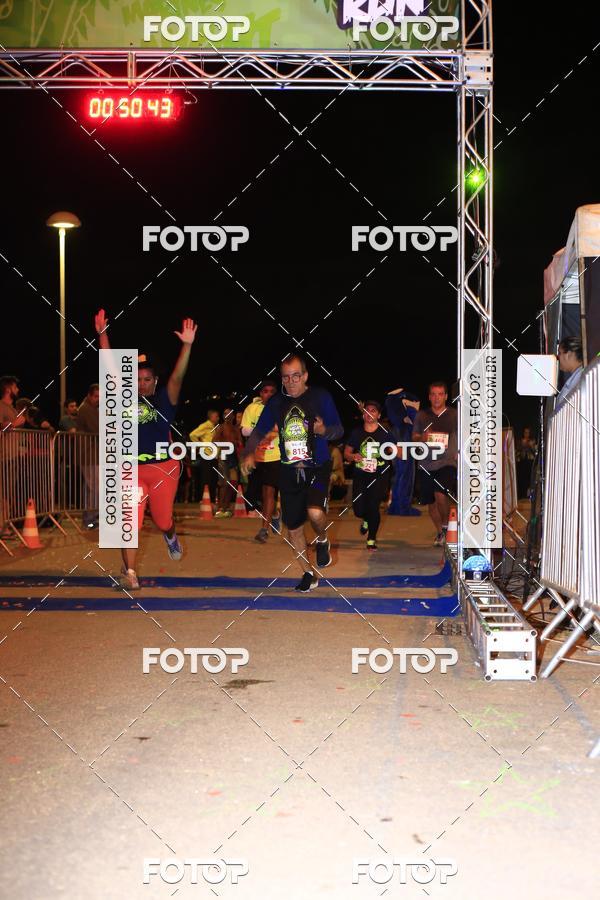 Buy your photos of the eventMarines Night Run on Fotop