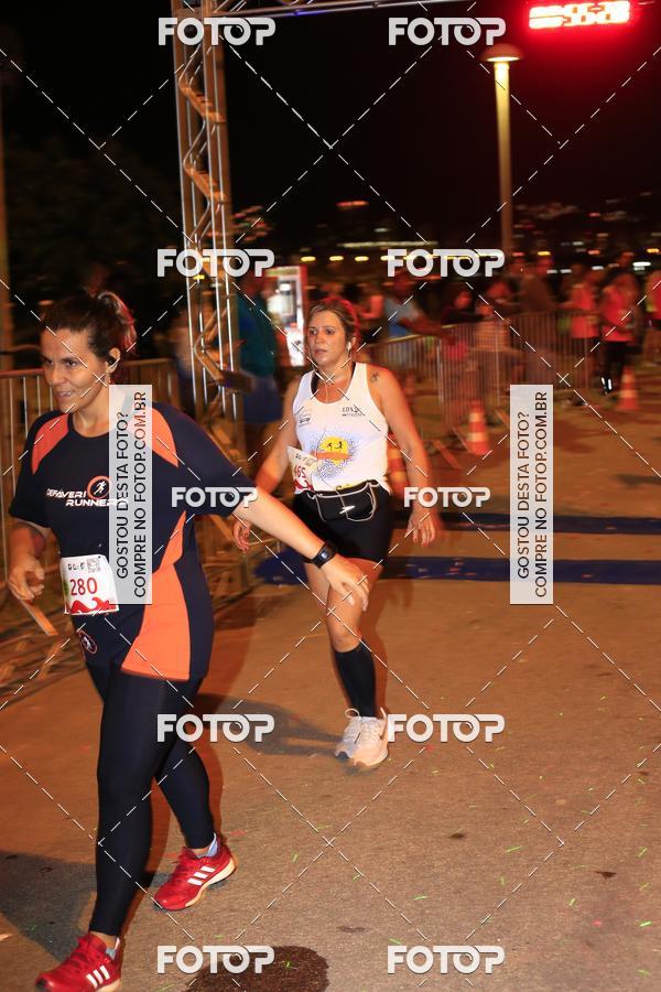 Buy your photos of the eventMarines Night Run on Fotop