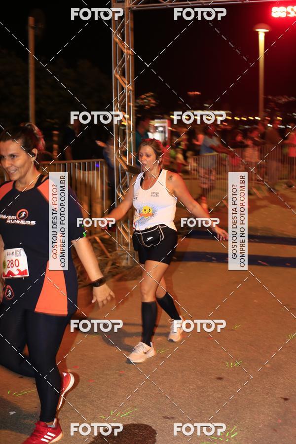 Buy your photos of the eventMarines Night Run on Fotop
