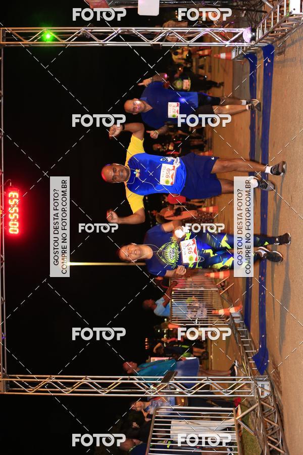 Buy your photos of the eventMarines Night Run on Fotop