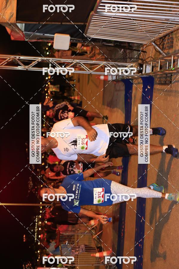 Buy your photos of the eventMarines Night Run on Fotop