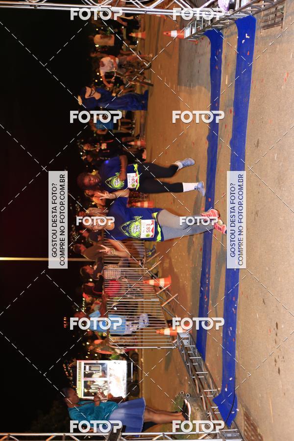 Buy your photos of the eventMarines Night Run on Fotop