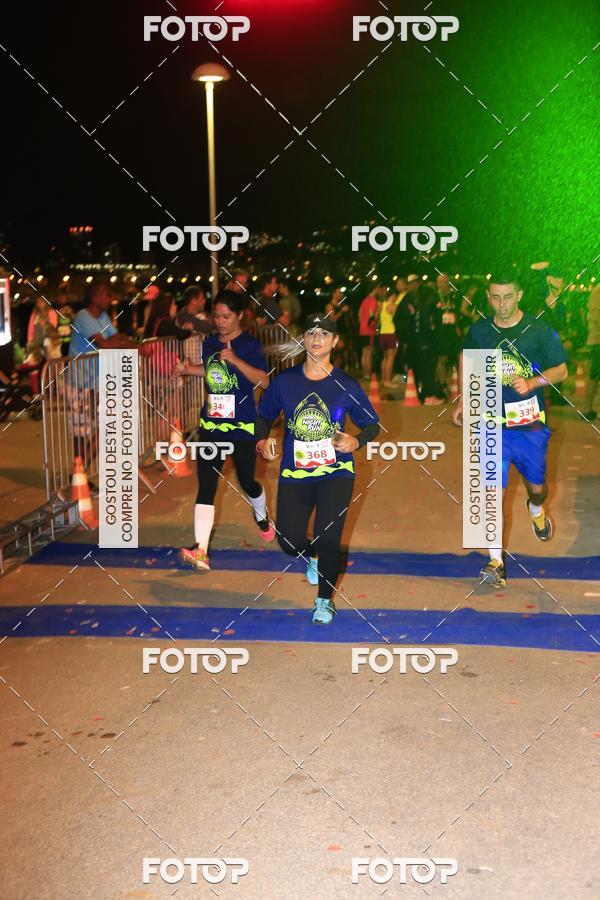 Buy your photos of the eventMarines Night Run on Fotop