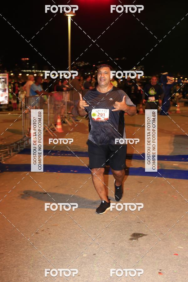Buy your photos of the eventMarines Night Run on Fotop
