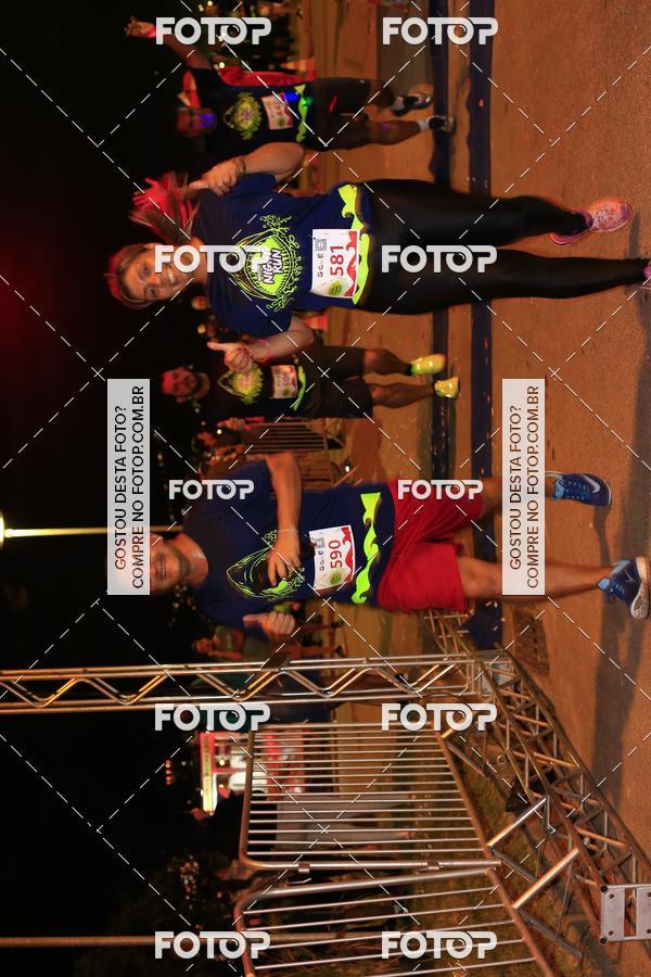 Buy your photos of the eventMarines Night Run on Fotop