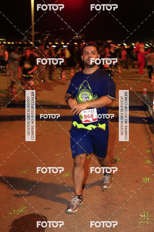 Buy your photos of the eventMarines Night Run on Fotop