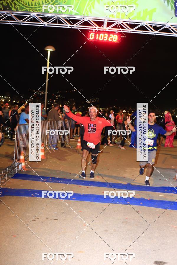 Buy your photos of the eventMarines Night Run on Fotop