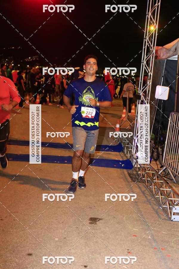 Buy your photos of the eventMarines Night Run on Fotop