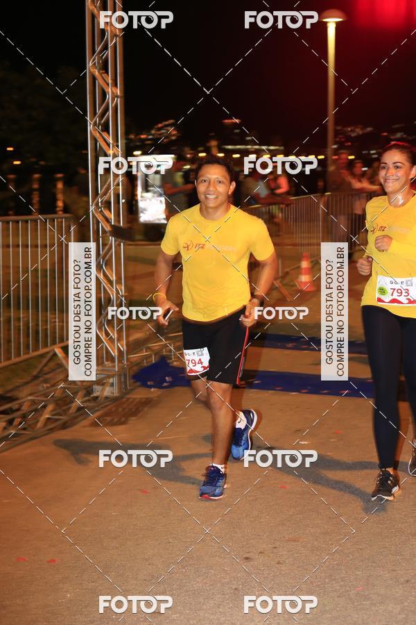 Buy your photos of the eventMarines Night Run on Fotop