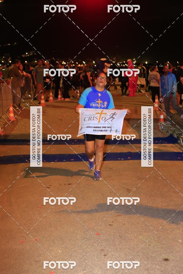 Buy your photos of the eventMarines Night Run on Fotop