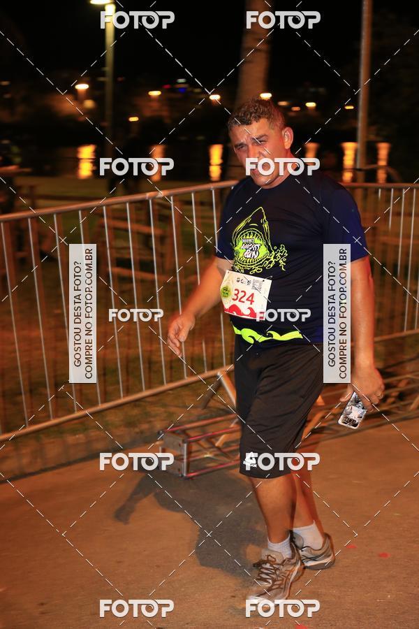 Buy your photos of the eventMarines Night Run on Fotop