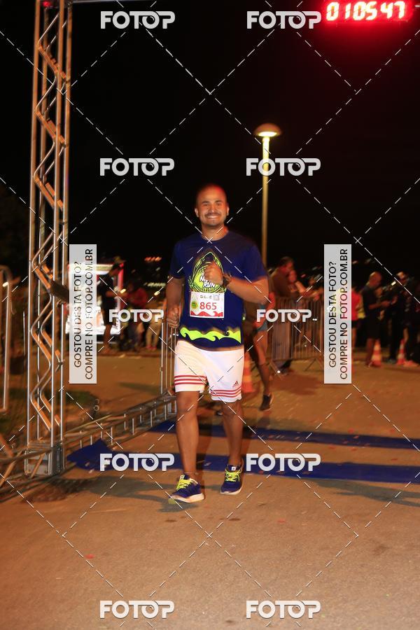Buy your photos of the eventMarines Night Run on Fotop