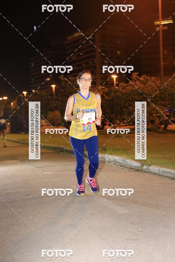 Buy your photos of the eventMarines Night Run on Fotop