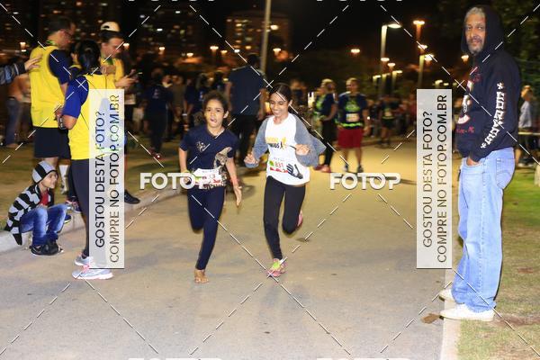 Buy your photos of the eventMarines Night Run on Fotop