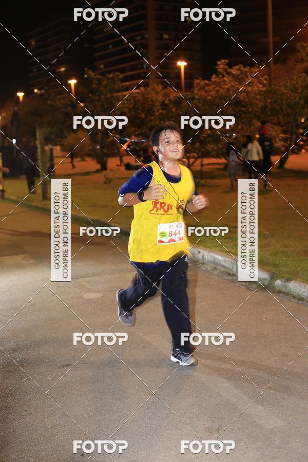 Buy your photos of the eventMarines Night Run on Fotop