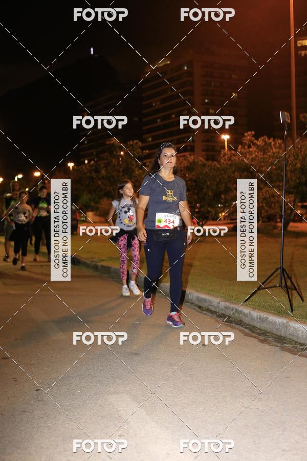 Buy your photos of the eventMarines Night Run on Fotop