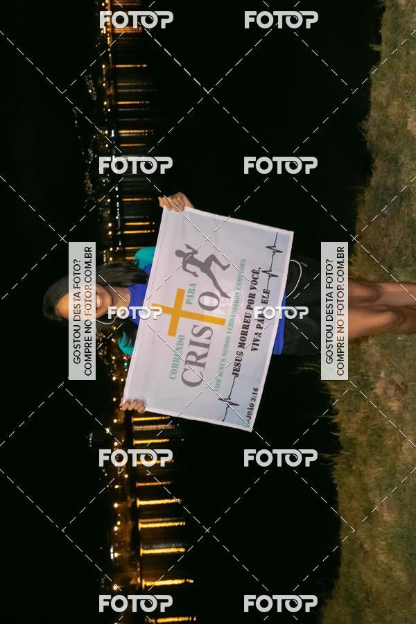 Buy your photos of the eventMarines Night Run on Fotop