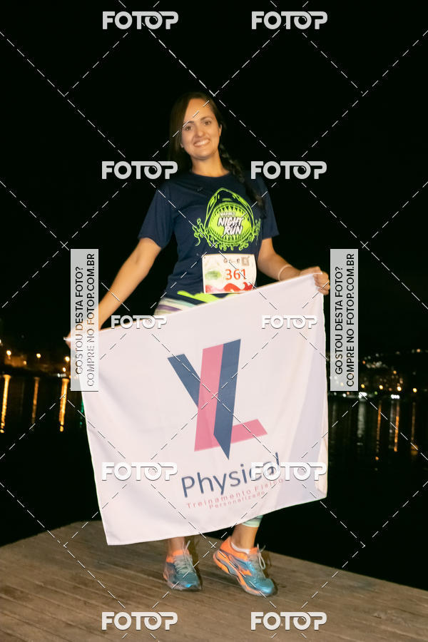 Buy your photos of the eventMarines Night Run on Fotop